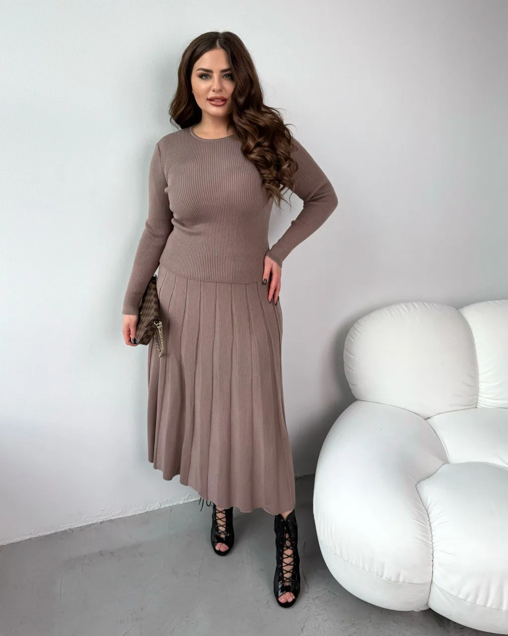 В'язаний костюм Лючія - Зображення 3